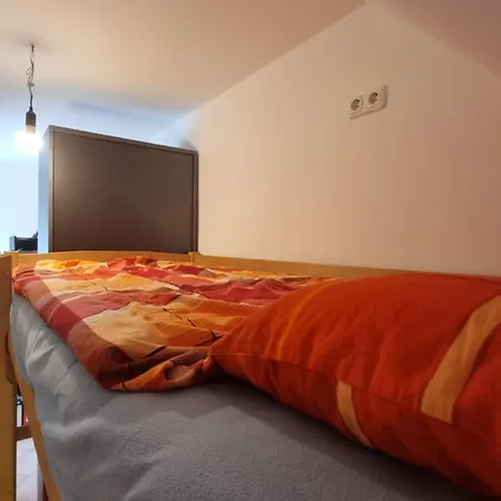 Проживание в семье Schnuckeliges Mit Arbeitsplatz Und Gartenblick Альтенштадт