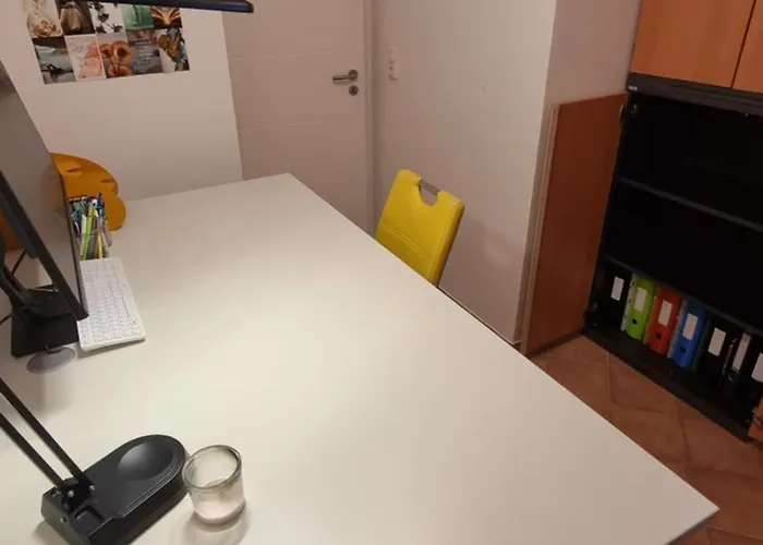 Schnuckeliges Mit Arbeitsplatz Und Gartenblick Ubytování v soukromí Altenstadt