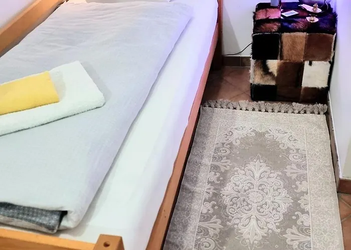 Schnuckeliges Mit Arbeitsplatz Und Gartenblick Ubytování v soukromí Altenstadt